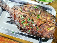 -老地方烧烤大排档