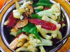 -八一好吃街·高品美食广场