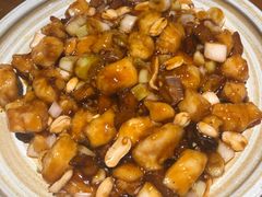 -95号酱骨·一块豆腐(展春园西路店)
