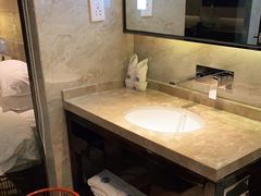 -天艺东环酒店(海口高铁东站龙湖天街店)