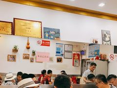 大堂-小实惠嘉(威海路店)