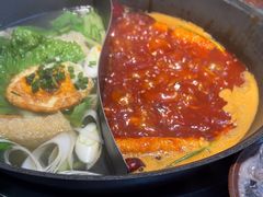 -赵美丽·重庆社区火锅·直营店(火车东站·中豪国际店)