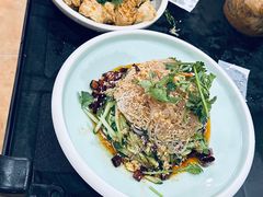 -锅老头海鲜铁锅炖