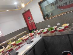 -围辣串串小火锅(李家村万达广场店)