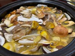 -菌之家·专业纯野生菌火锅·特色炒菌