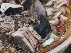 -东巴谷野生菌火锅餐厅