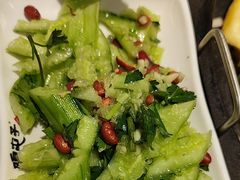 -咱屯子铁锅炖直营店(保利店)