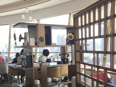 -杏荟旋转餐厅(广州爱群店)