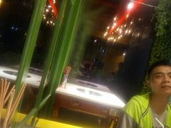 -钢管厂五区小郡肝串串香(奥克斯广场锦城万达店)
