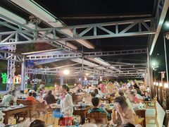 -渔家火锅·海鲜自助餐·演艺(亚龙湾天域酒店)