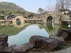 -灵岩山风景区