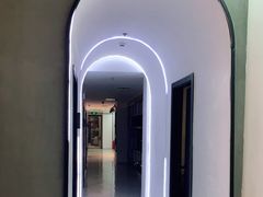-梦想空间私人影院(金山万达店)