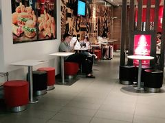 大堂-麦当劳(汉口火车站候车室店)