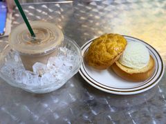 冰火菠萝包-兴华里茶记(禅城同济首店)