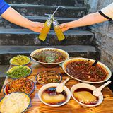 太费饭了🔥梯砍下的肥肠血旺拌饭ju划算❗