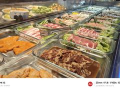 -牛里牛气· 榴莲海鲜鲜牛肉自助火锅·烤肉(横岗店)