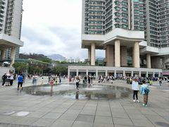-东荟城名店仓