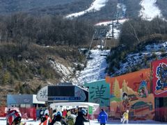 -鳌山滑雪度假区