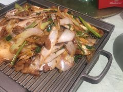 葱爆羊肉-东四民芳餐厅(世茂工三店)
