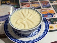 招牌厚乳双皮奶-广信牛奶甜品世家(台东店)