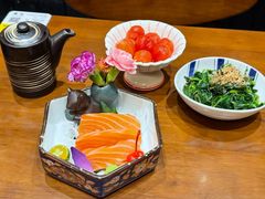 -8PINTS八品脱·日料·烧鸟·精酿小酒馆(莘庄店)