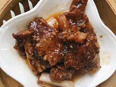 黑椒蒸雪花牛仔骨-龙禧渔村酒楼