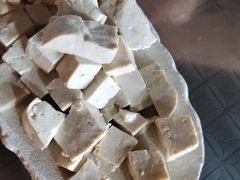 -小椒羊.羊肉粉 龙虾 羊肉串(新地旗舰店)