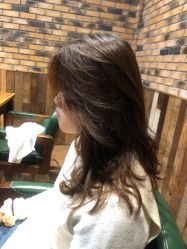 -PE SALON