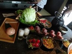 -湊湊火锅·茶憩(新中关购物中心店)
