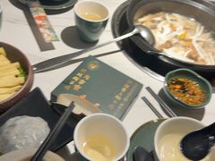 -狐狸爱上椰子鸡(滨江星光大道店)