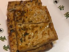 -威记烧嘢·南宁烧烤·超级生牛(绿地店)