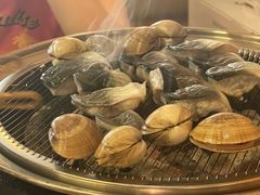 -围炉肉舍•炭烤活鳗•丹东海鲜烤肉(步行街店)