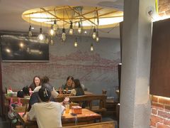 -万记麻辣烫国展总店