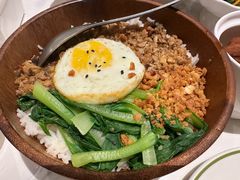 肉臊滑蛋拌饭-春家·非遗手工小吃(徐汇万科广场店)