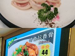 -天鲜阁·海鲜粤菜·33年老字号(石槎白云站店)