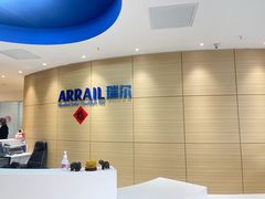 -瑞尔齿科(上海长风大悦城店)