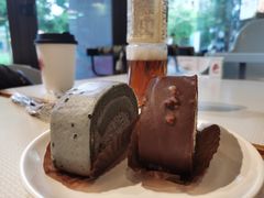 -Dough&Joe团憩(瑞虹天地月亮湾店)