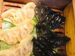 牛肝菌蒸饺-云海肴·汽锅鸡·云南菜(苏州中心店)