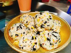 蟹肉飞鱼籽手抓饭团-Meet Sun韩式大排档(五一广场7MALL店)