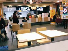 大堂-麦当劳(松江店)