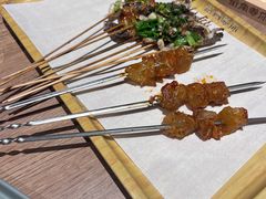 -街角等你.大连海鲜烧烤.经典铁板海鲜串(西安路店)