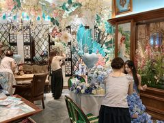 -秘密旅行Bonjour(黑金冠 江南西店)