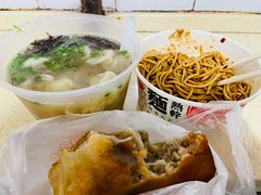 油饼包烧麦-家阳赵师傅油饼包烧麦(粮道街店)