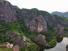 -玻璃桥景区石牛寨