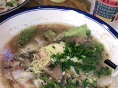 -白露塘杀猪粉(药王街店)