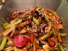 干锅香煸茶树菇-弄堂里·寻味杭州(湖滨银泰in77C区店)