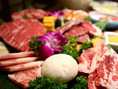 -明洞阿姨·韩式酱蟹烤肉·创意料理(三元桥店)