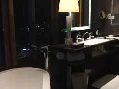 -深圳皇庭V酒店
