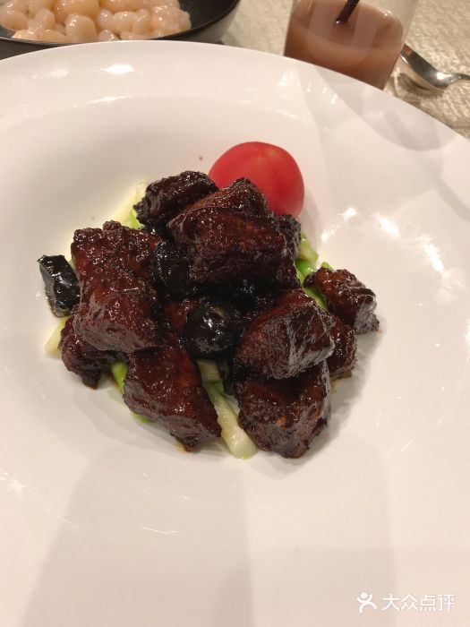 和平饭店龙凤厅-黑金雪花牛肉粒-菜-黑金雪花牛肉粒图片-上海美食