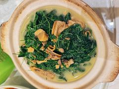 -老季市·三代非遗传承·地标美食老汁鸡(工农路店)